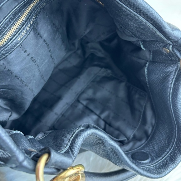 MARC BY MARC JACOBS SHOULDER /CROSSBODY TOTE BAG - Picture 3 of 11